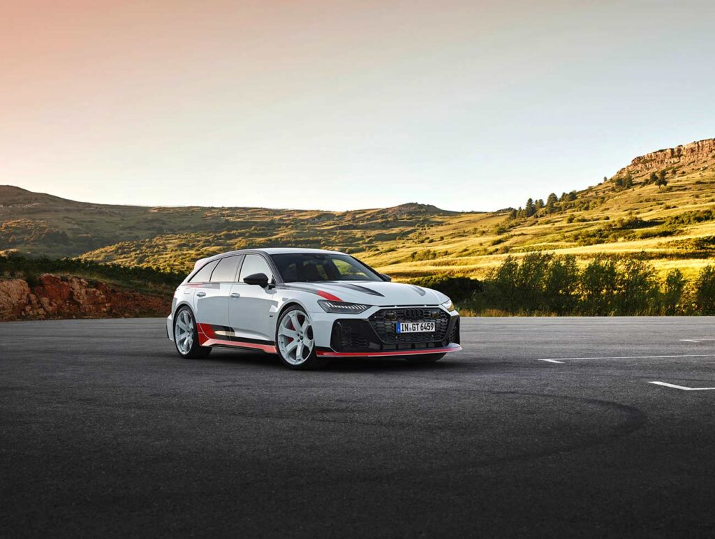 2025 Audi RS 6 Avant GT specs